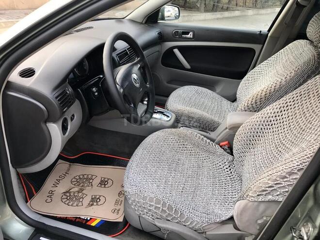 Volkswagen Passat 2002, 266,400 km - 1.8 l - Gəncə