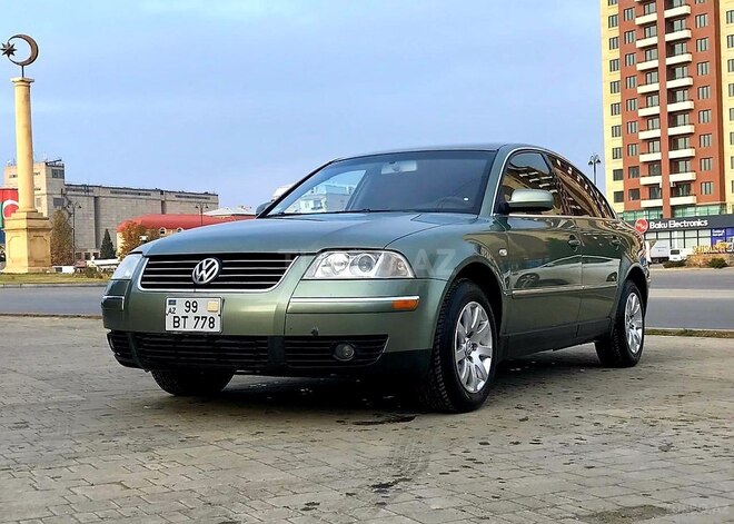 Volkswagen Passat 2002, 266,400 km - 1.8 l - Gəncə