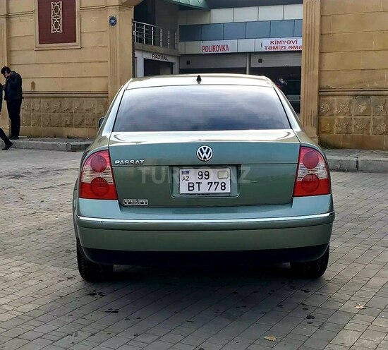 Volkswagen Passat 2002, 266,400 km - 1.8 l - Gəncə