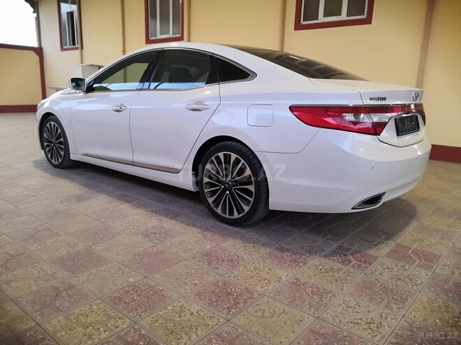 Hyundai Azera 2013, 110,000 km - 3.3 l - İmişli