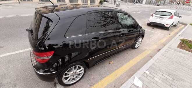 Mercedes B 180 2011, 60,000 km - 1.7 l - Bakı