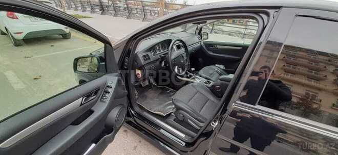Mercedes B 180 2011, 60,000 km - 1.7 l - Bakı