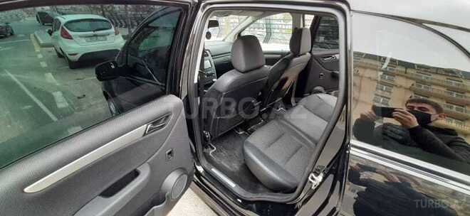 Mercedes B 180 2011, 60,000 km - 1.7 l - Bakı
