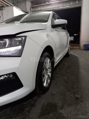 Skoda Rapid 2020, 8,850 km - 1.6 l - Bakı