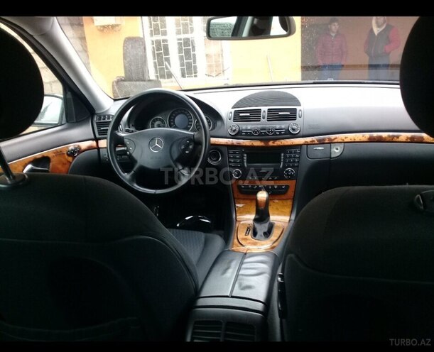 Mercedes E 240 2003, 170,000 km - 2.6 l - Cəlilabad