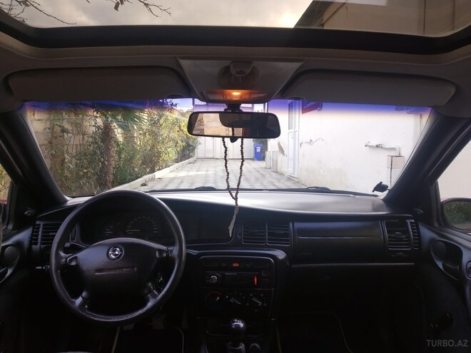 Opel Vectra 1995, 254,885 km - 1.6 l - Sumqayıt