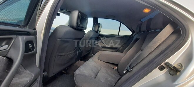 Mercedes E 220 2000, 355,300 km - 2.2 л - Bakı