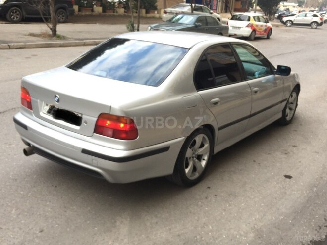 BMW 528 2000, 265,000 km - 2.8 l - Bakı