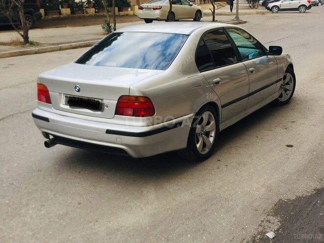 BMW 528 2000, 265,000 km - 2.8 l - Bakı