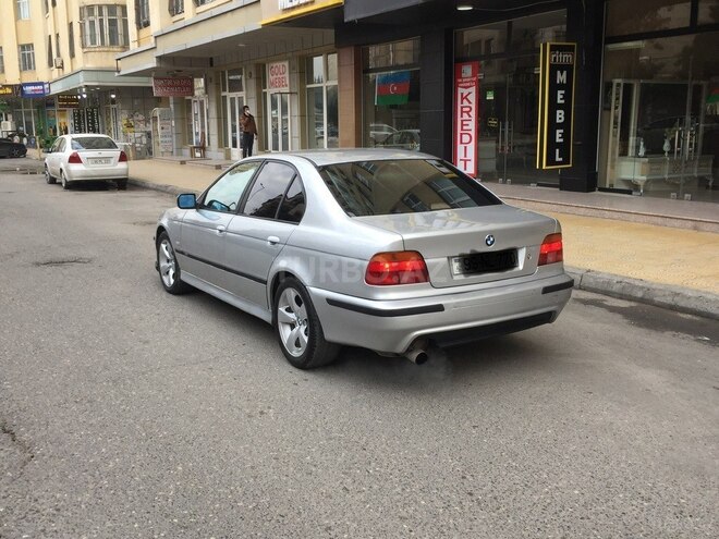 BMW 528 2000, 265,000 km - 2.8 l - Bakı