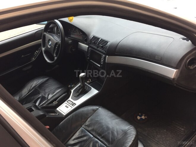 BMW 528 2000, 265,000 km - 2.8 l - Bakı