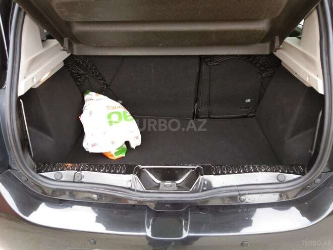 Renault Sandero 2013, 131,000 km - 1.6 l - Bakı