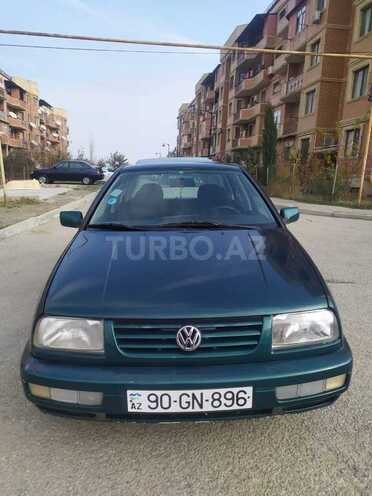 Volkswagen Vento 1996, 201,000 km - 1.8 l - Bakı