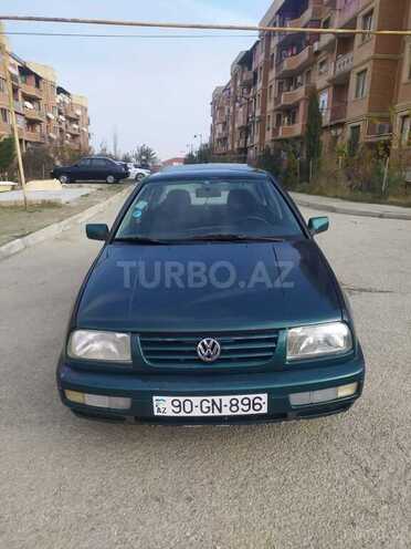 Volkswagen Vento 1996, 201,000 km - 1.8 l - Bakı