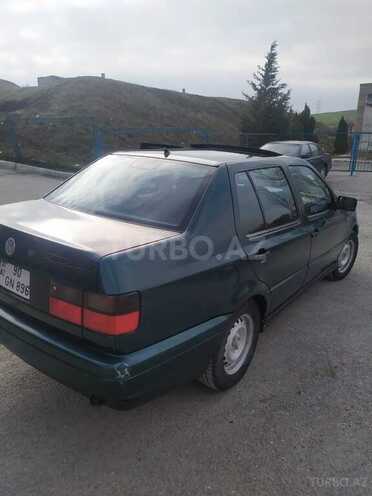 Volkswagen Vento 1996, 201,000 km - 1.8 l - Bakı