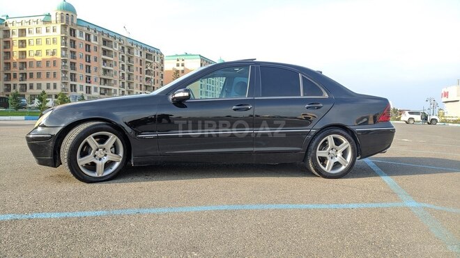 Mercedes C 240 2001, 250,000 km - 2.4 л - Sumqayıt