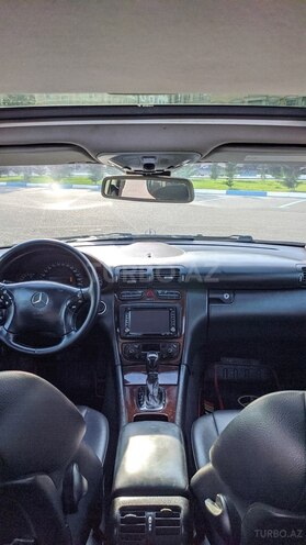 Mercedes C 240 2001, 250,000 km - 2.4 л - Sumqayıt