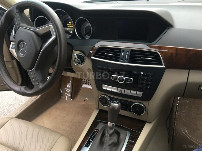 Mercedes C 250 2014, 158,000 km - 1.8 л - Bakı
