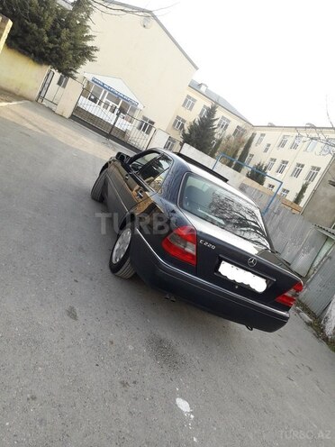 Mercedes C 220 1995, 457,000 km - 2.2 л - Bakı