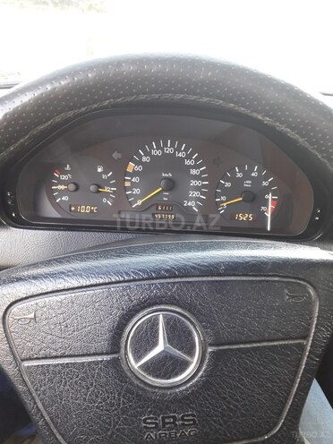 Mercedes C 220 1995, 457,000 km - 2.2 л - Bakı