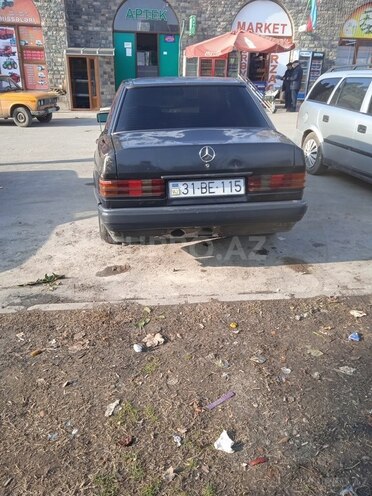 Mercedes 190 1990, 450,000 km - 2.0 l - İsmayıllı