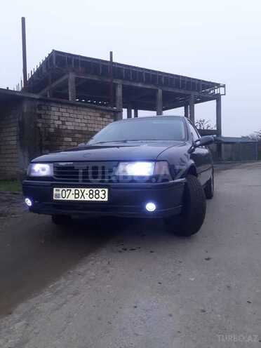 Opel Vectra 1992, 420,000 km - 1.7 л - Bakı