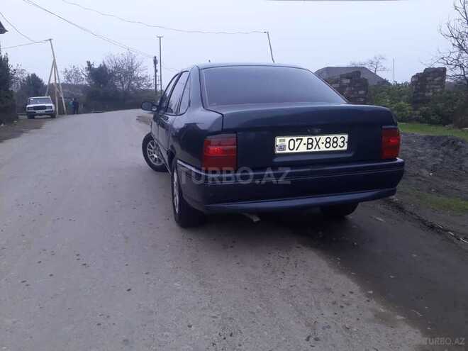 Opel Vectra 1992, 420,000 km - 1.7 л - Bakı