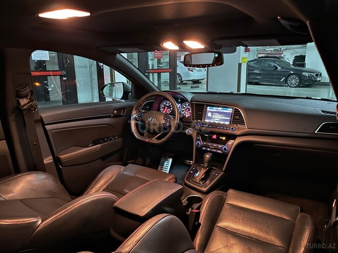 Hyundai Elantra 2018, 60,000 km - 1.6 л - Bakı