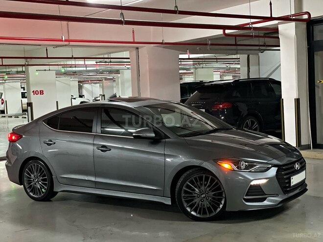 Hyundai Elantra 2018, 60,000 km - 1.6 л - Bakı