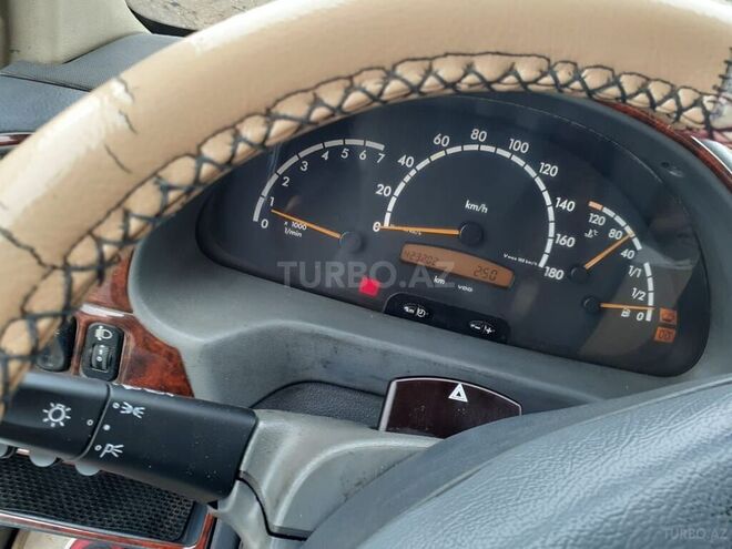 Mercedes  2005, 333,333 km - 2.6 l - Bakı