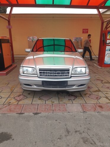 Mercedes C 200 1998, 300,000 km - 2.0 l - Gəncə