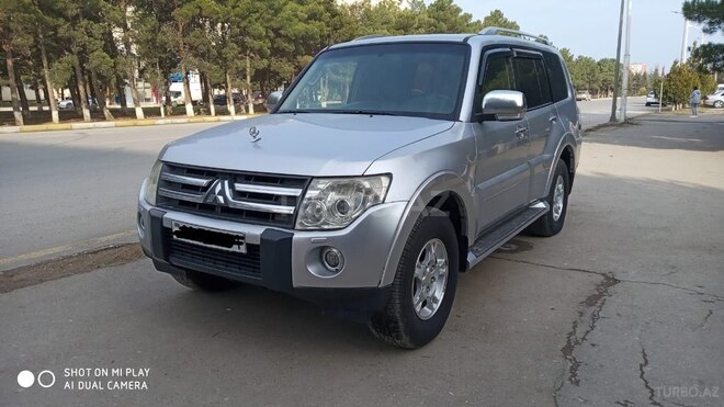 Mitsubishi Pajero 2007, 221,441 km - 3.0 l - Sumqayıt