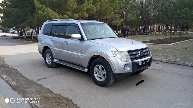 Mitsubishi Pajero 2007, 221,441 km - 3.0 l - Sumqayıt