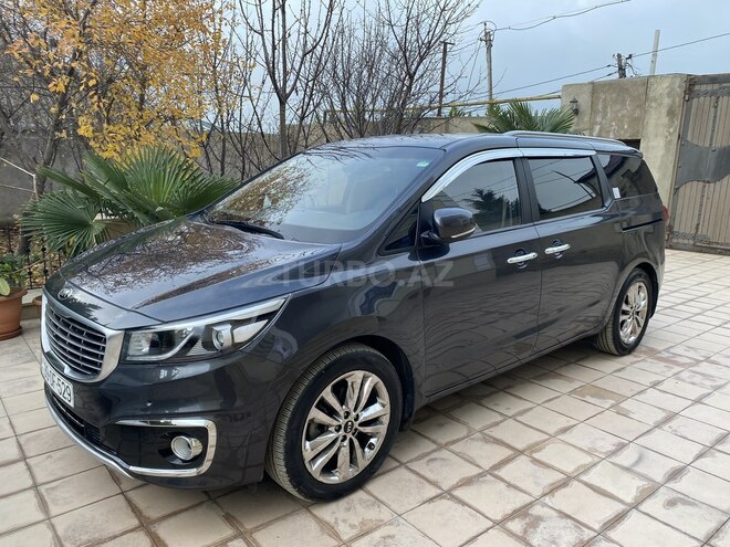 Kia Carnival 2015, 112,000 km - 2.2 l - Bakı