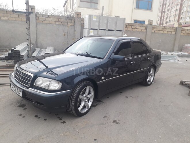 Mercedes C 200 1999, 283,000 km - 2.0 l - Bakı