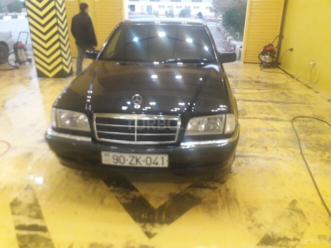 Mercedes C 200 1999, 283,000 km - 2.0 l - Bakı