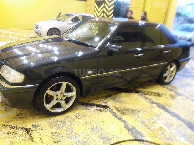 Mercedes C 200 1999, 283,000 km - 2.0 l - Bakı