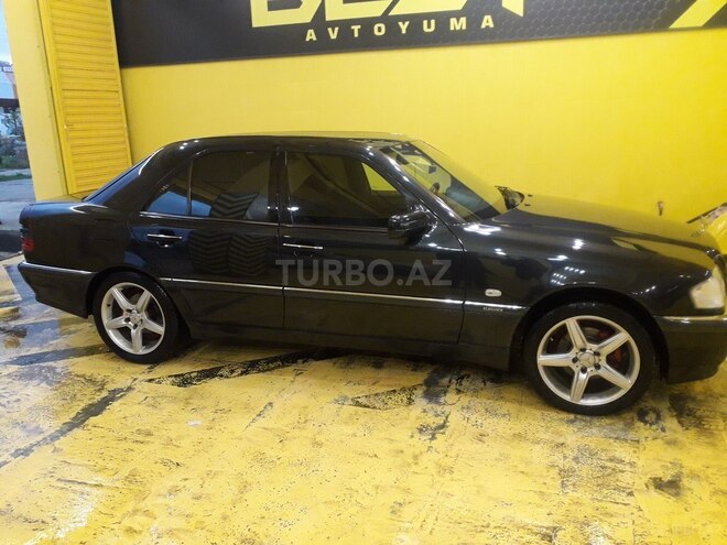 Mercedes C 200 1999, 283,000 km - 2.0 l - Bakı
