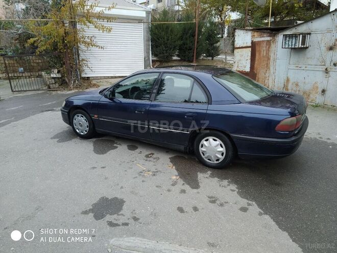 Opel Omega 1995, 235,680 km - 2.0 l - Bakı