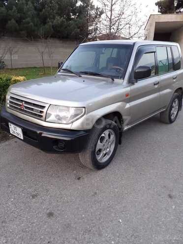 Mitsubishi Pajero io 2000, 280,000 km - 1.8 l - Bakı