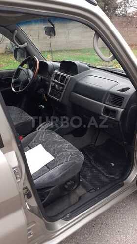 Mitsubishi Pajero io 2000, 280,000 km - 1.8 l - Bakı