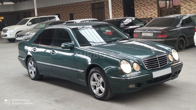Mercedes E 220 2000, 232,000 km - 2.2 l - Gəncə