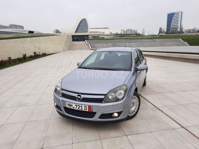 Opel Astra 2005, 157,000 km - 1.4 l - Bakı