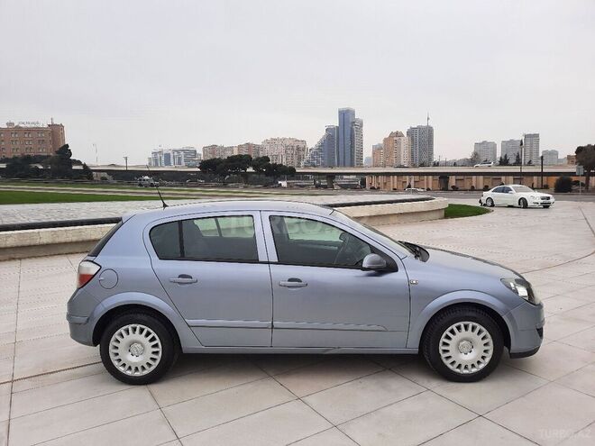 Opel Astra 2005, 157,000 km - 1.4 l - Bakı