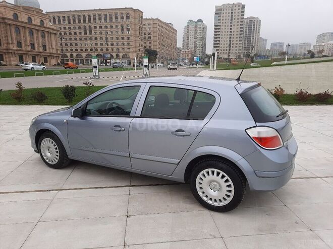Opel Astra 2005, 157,000 km - 1.4 l - Bakı