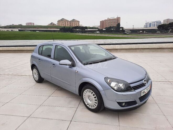 Opel Astra 2005, 157,000 km - 1.4 l - Bakı