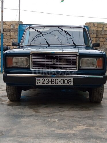 LADA (VAZ) 2107 2005, 85,000 km - 1.6 l - Yevlax