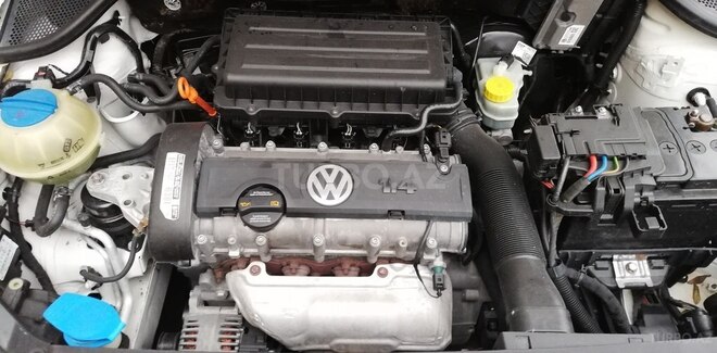Volkswagen Polo 2010, 154,451 km - 1.4 л - Bakı