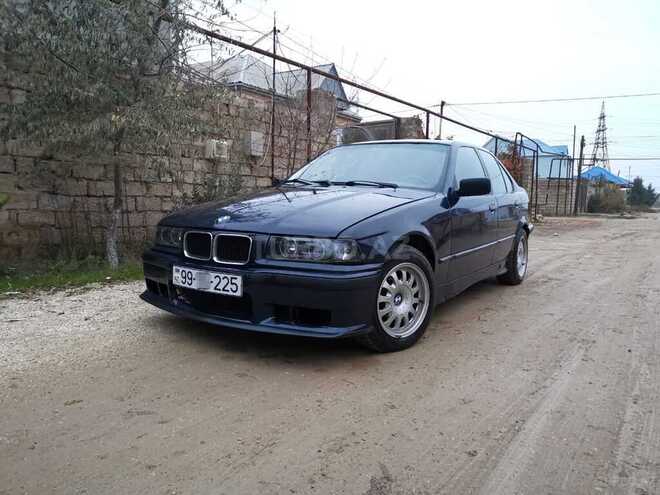 BMW 318 1994, 400,000 km - 1.8 l - Bakı
