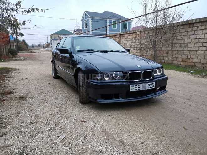 BMW 318 1994, 400,000 km - 1.8 l - Bakı